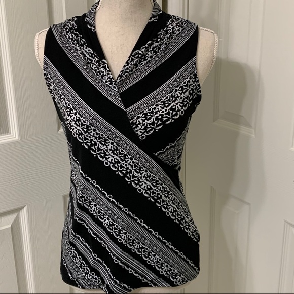 White House Black Market Tops - WHBM Black and White Sleeveless Tank Size S